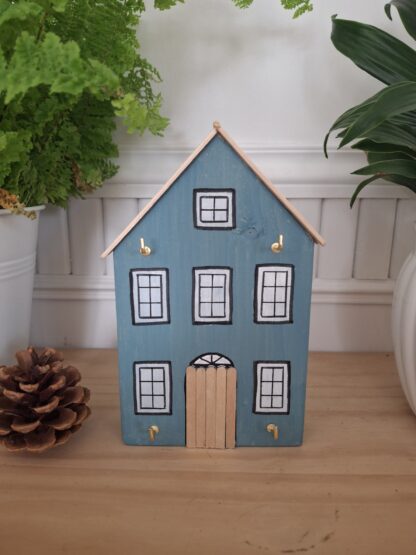 Maison décorative en bois avec crochets dorés, coloris bleu canard (16 cm)